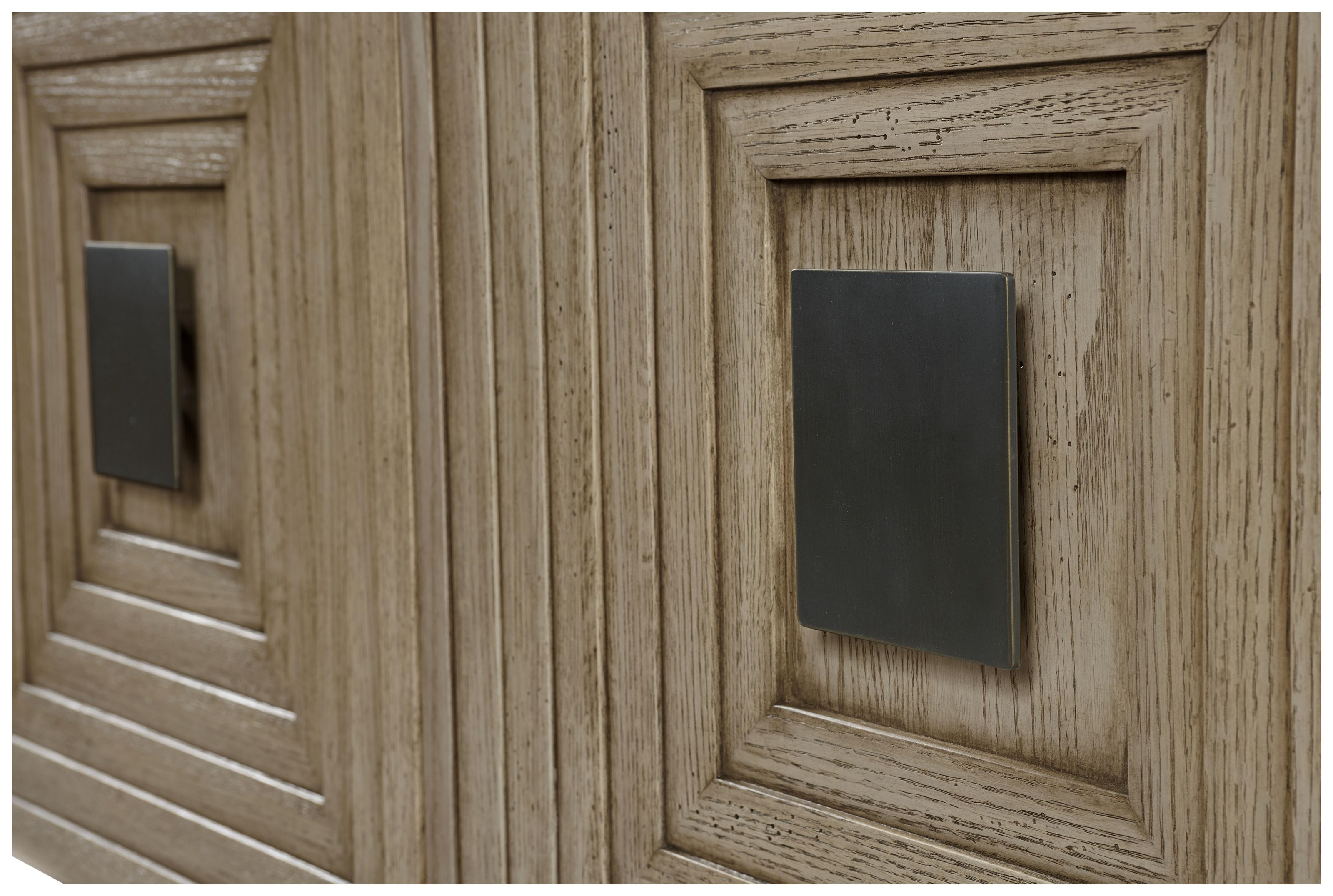 Credenza